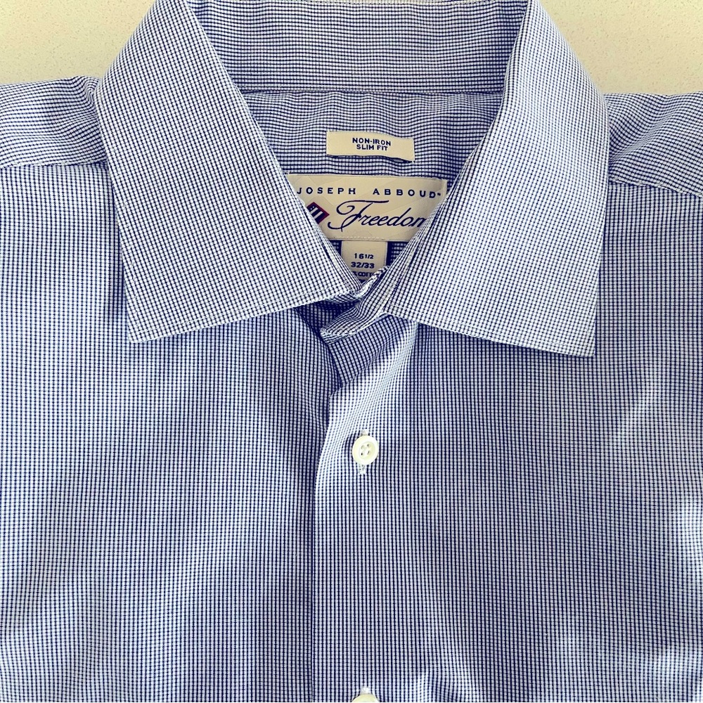 Joseph Abboud -Freedom Blue  on-Iron Slim Fit 161/2 x32/33